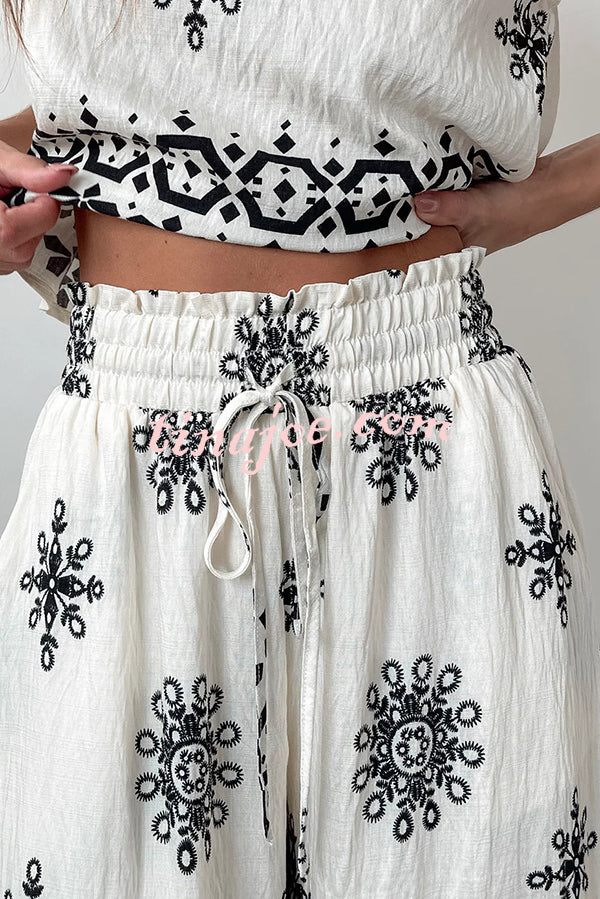 Conjunto Beatriz – Top com Estampa e Calça de Perna Larga