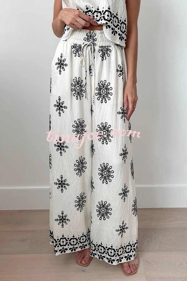 Conjunto Beatriz – Top com Estampa e Calça de Perna Larga