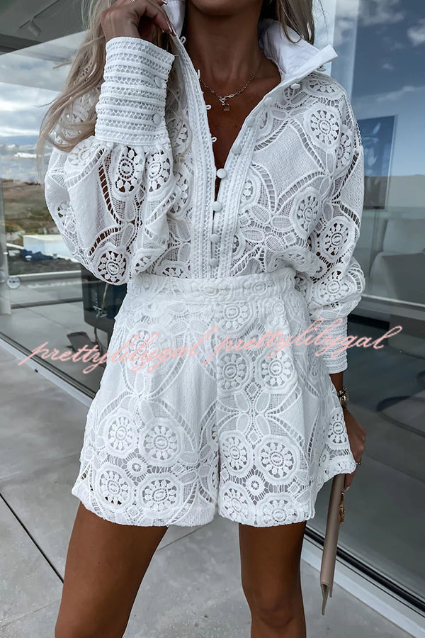 Conjunto Radiant Blessings – Blusa e Shorts de Renda de Crochê