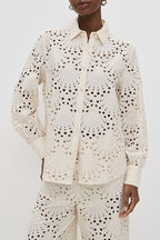 Conjunto Lillah – Renda Bordada com Estampa Concha e Manga Longa