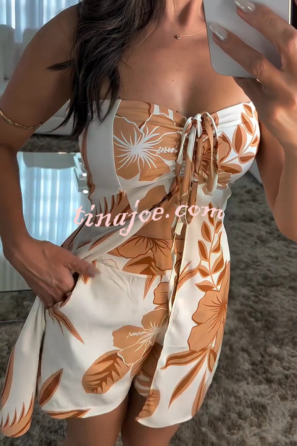 Conjunto Júlia – Top Bandeau com Estampa Floral e Shorts com Cintura Elástica e Bolso