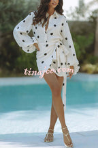 Conjunto Beatriz – Blusa de Manga Balão com Poá e Saia Mini Envelope com Amarração