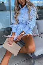 Conjunto Radiant Blessings – Blusa e Shorts de Renda de Crochê