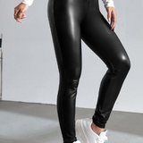 Calça em Couro Aveludada