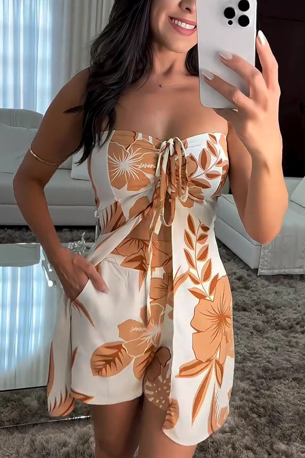Conjunto Júlia – Top Bandeau com Estampa Floral e Shorts com Cintura Elástica e Bolso