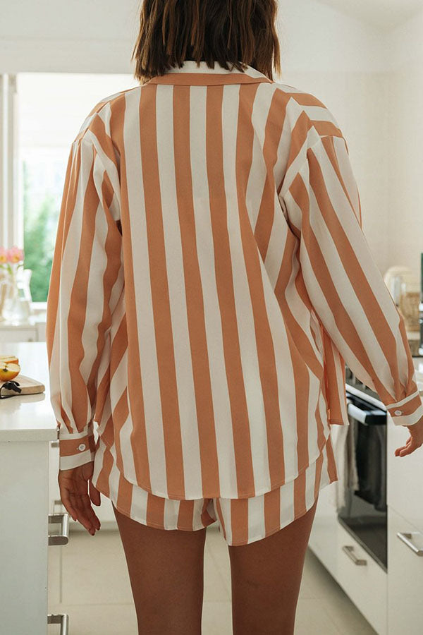 Conjunto Justine – Camisa Listrada Solta + Top e Short com Cós Elástico